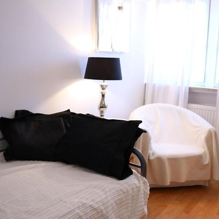 Moderne Studio Apartments Und 4 Zimmer Wohnungen In Oberhausen, Ideal Fuer Geschaeftsreisende Und Monteure Экстерьер фото