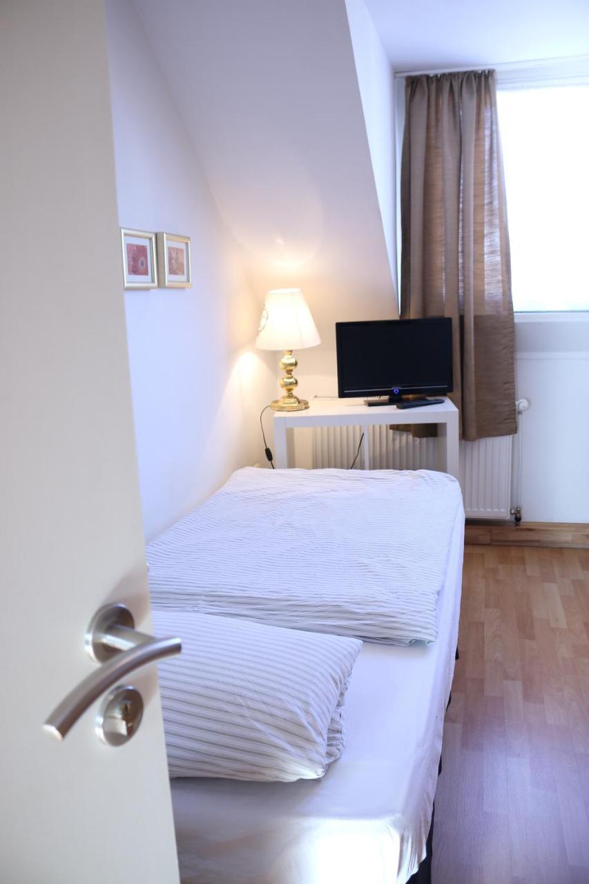 Moderne Studio Apartments Und 4 Zimmer Wohnungen In Oberhausen, Ideal Fuer Geschaeftsreisende Und Monteure Экстерьер фото