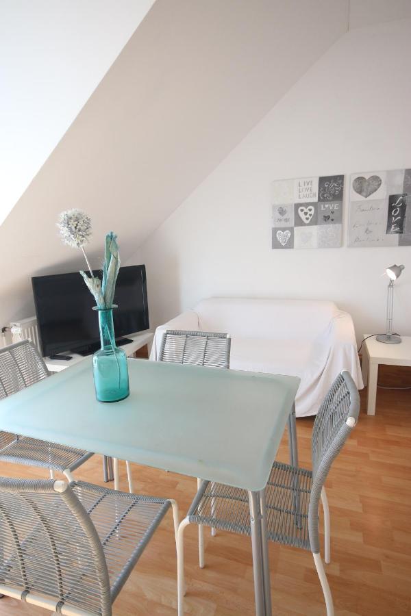 Moderne Studio Apartments Und 4 Zimmer Wohnungen In Oberhausen, Ideal Fuer Geschaeftsreisende Und Monteure Экстерьер фото
