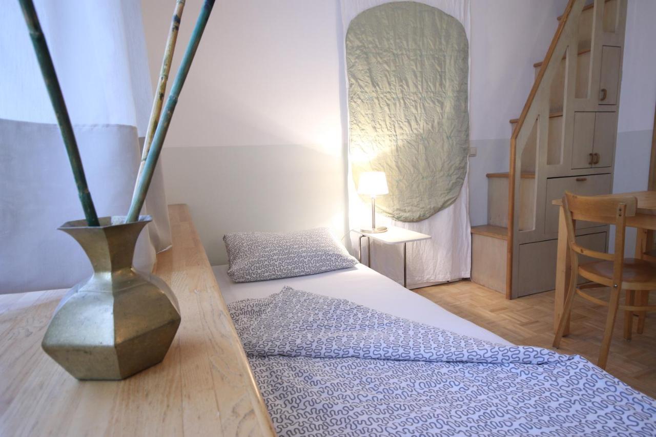 Moderne Studio Apartments Und 4 Zimmer Wohnungen In Oberhausen, Ideal Fuer Geschaeftsreisende Und Monteure Экстерьер фото