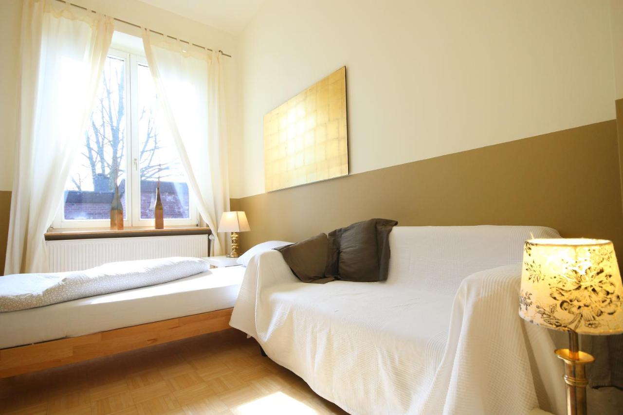 Moderne Studio Apartments Und 4 Zimmer Wohnungen In Oberhausen, Ideal Fuer Geschaeftsreisende Und Monteure Экстерьер фото
