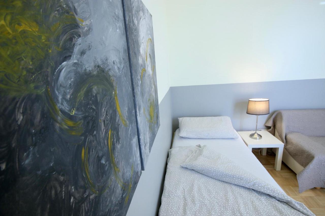 Moderne Studio Apartments Und 4 Zimmer Wohnungen In Oberhausen, Ideal Fuer Geschaeftsreisende Und Monteure Экстерьер фото