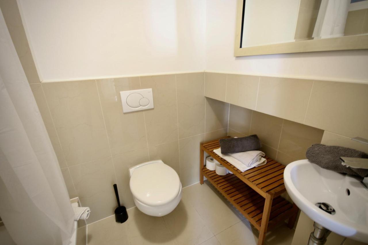 Moderne Studio Apartments Und 4 Zimmer Wohnungen In Oberhausen, Ideal Fuer Geschaeftsreisende Und Monteure Экстерьер фото