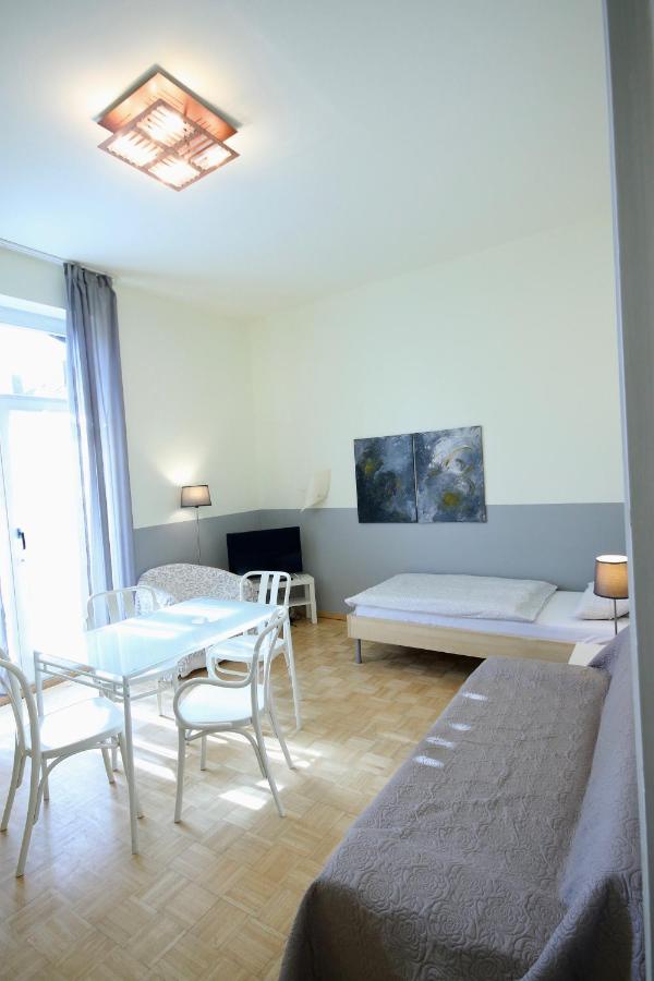 Moderne Studio Apartments Und 4 Zimmer Wohnungen In Oberhausen, Ideal Fuer Geschaeftsreisende Und Monteure Экстерьер фото