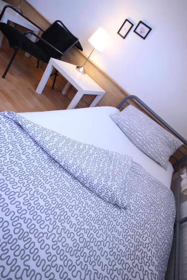 Moderne Studio Apartments Und 4 Zimmer Wohnungen In Oberhausen, Ideal Fuer Geschaeftsreisende Und Monteure Экстерьер фото